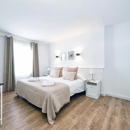 Sea Of Lava Apartman